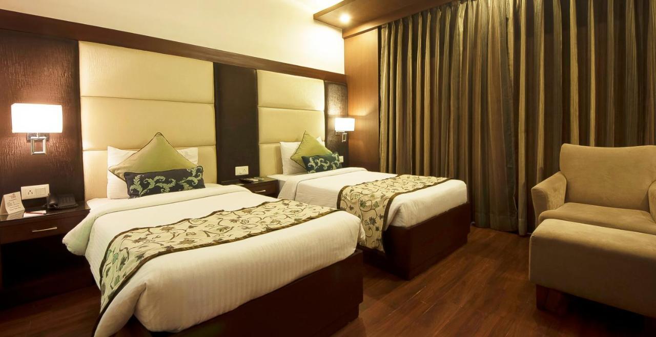 The Grand Vikalp By Saga Hotels New Delhi Eksteriør billede