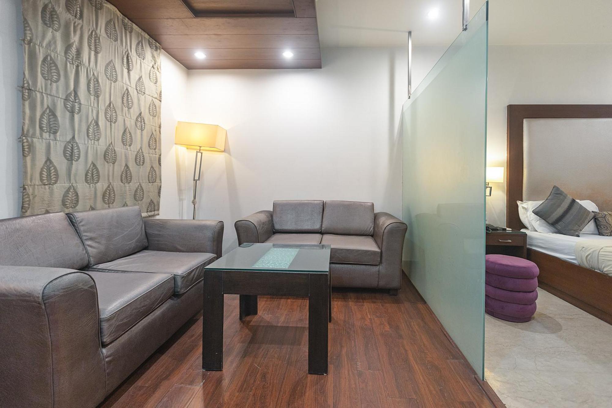 The Grand Vikalp By Saga Hotels New Delhi Eksteriør billede