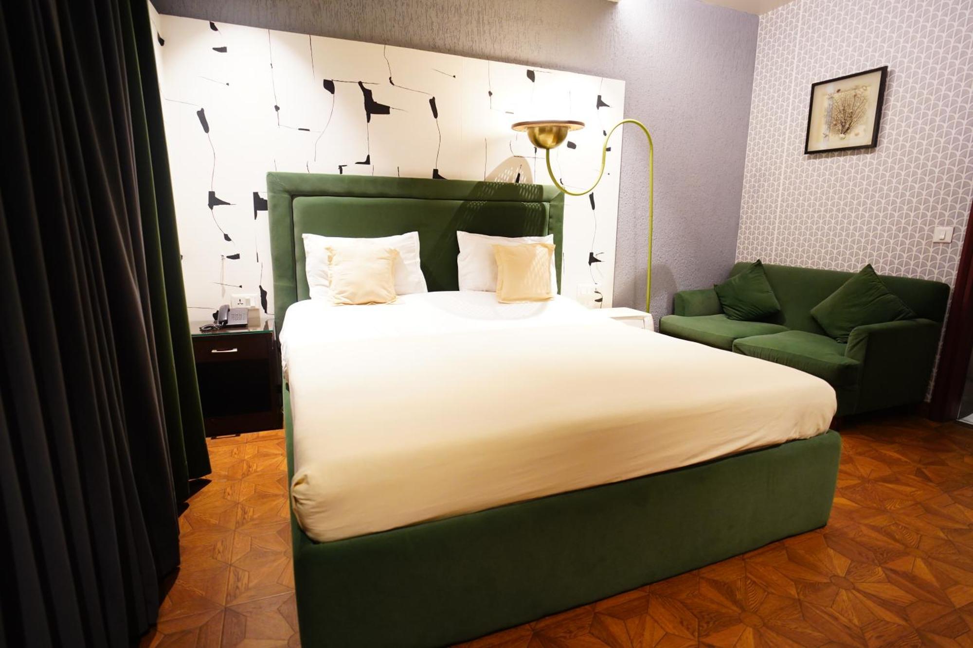 The Grand Vikalp By Saga Hotels New Delhi Eksteriør billede